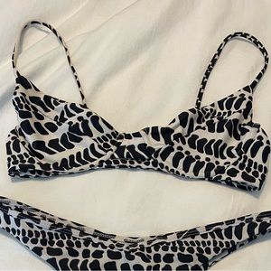 Benoa swim - Shea Top Hebrew Cone